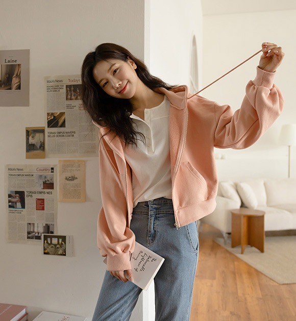 クロップドジップアップパーカー レタリングアイテム 韓国ファッション JUSTONE